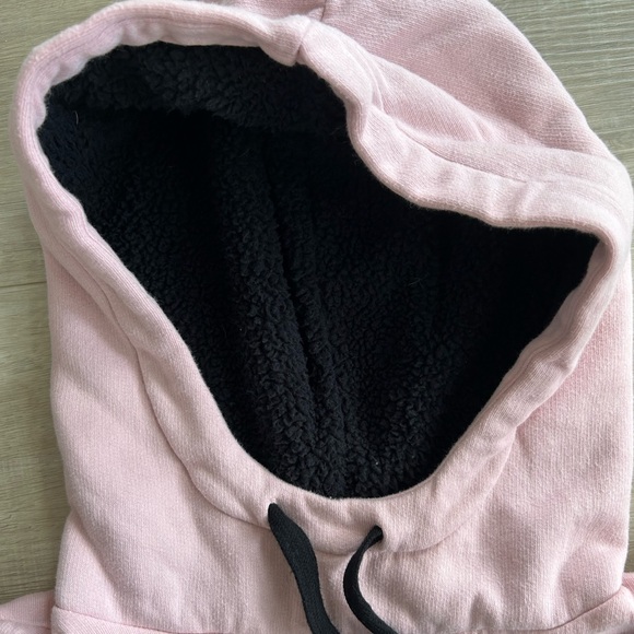 PINK Victoria’s Secret pink sweatshirt XS - Picture 3 of 7